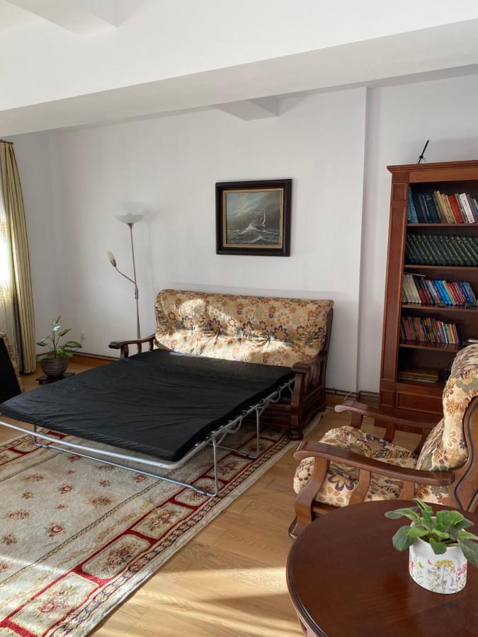 Peninsula Apartment, Constanta Ngoại thất bức ảnh